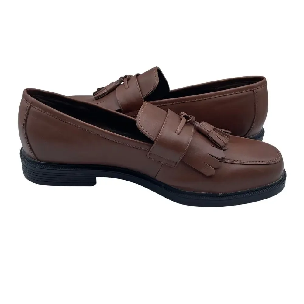 Propet accent details brown
